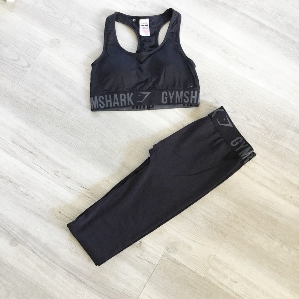 Gymshark Black Leggings & Sports Bra Size Small and M Seamless